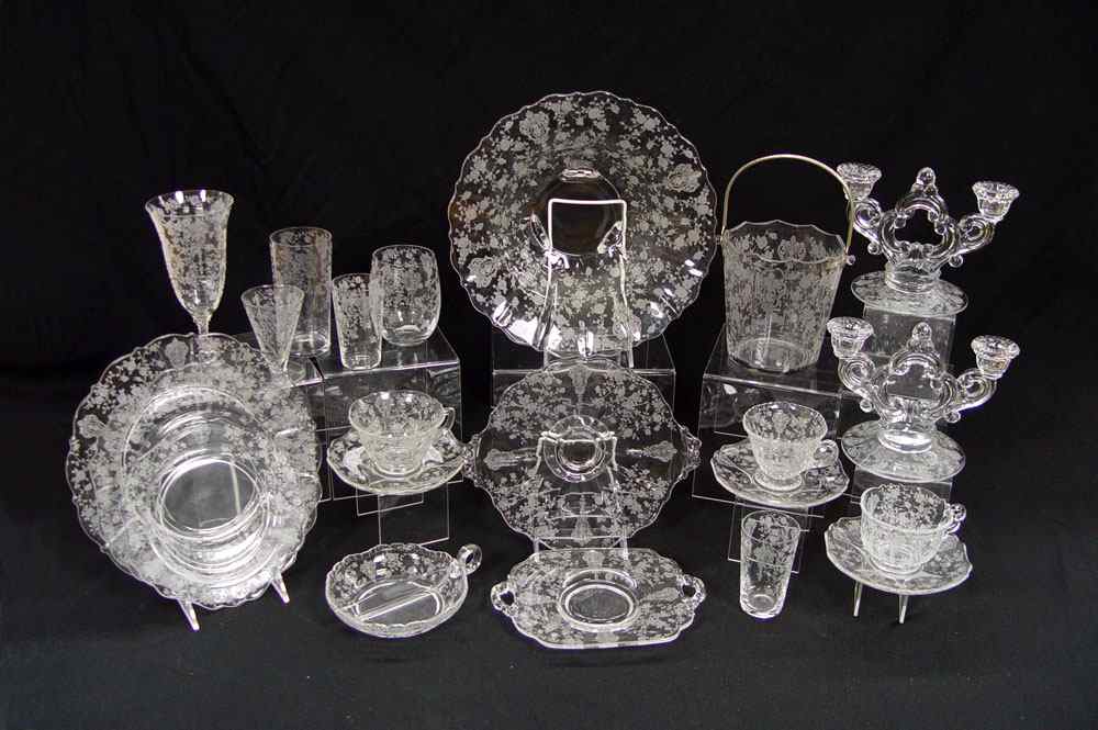 Appraisal: ESTATE COLLECTION OF CAMBRIDGE ROSEPOINT ELEGANT GLASSWARE Approx pieces to