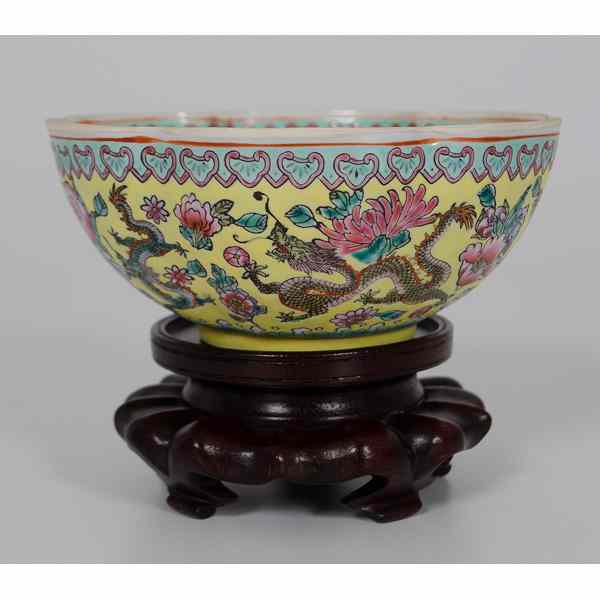 Appraisal: Chinese Famille Rose Dragon Bowl Chinese A very thinly potted