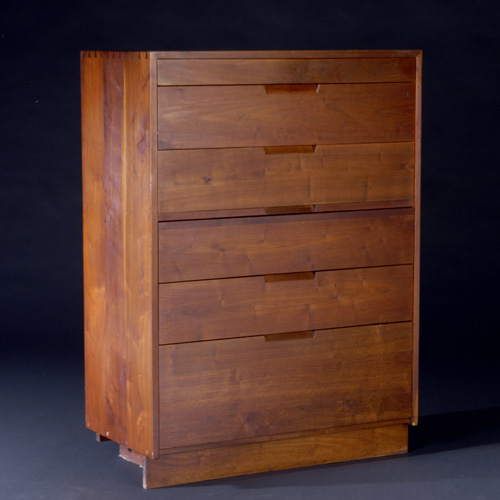 Appraisal: GEORGE NAKASHIMA Walnut six-drawer chest with dovetailed edges an extremely