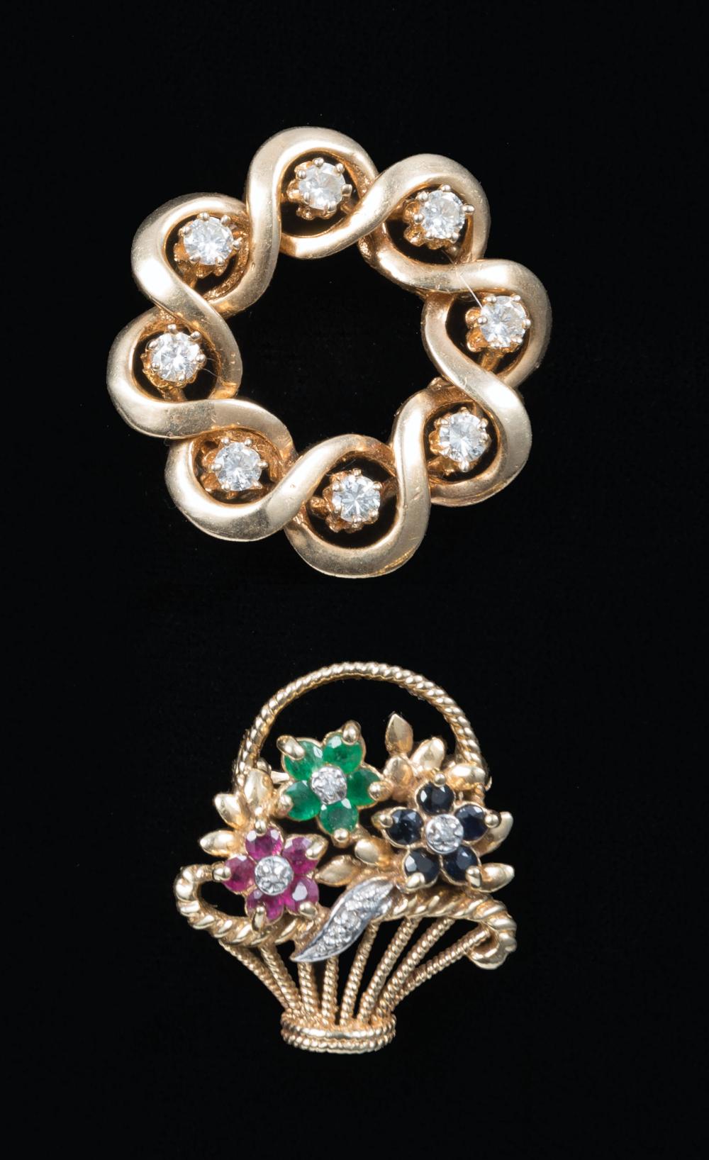 Appraisal: kt Yellow Gold Circle Brooch set with full cut diamonds