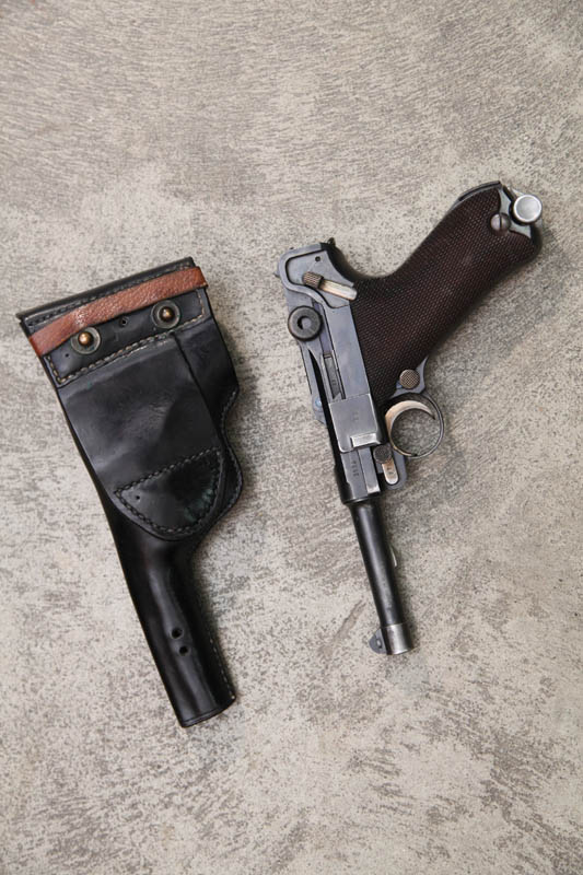 Appraisal: PISTOL German mm Luger with holster Has three eagle marks