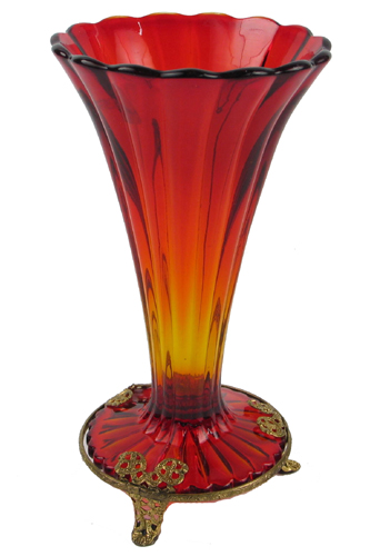 Appraisal: AN AMERICAN RUBINA VERTE ART GLASS FLARED VASE in a