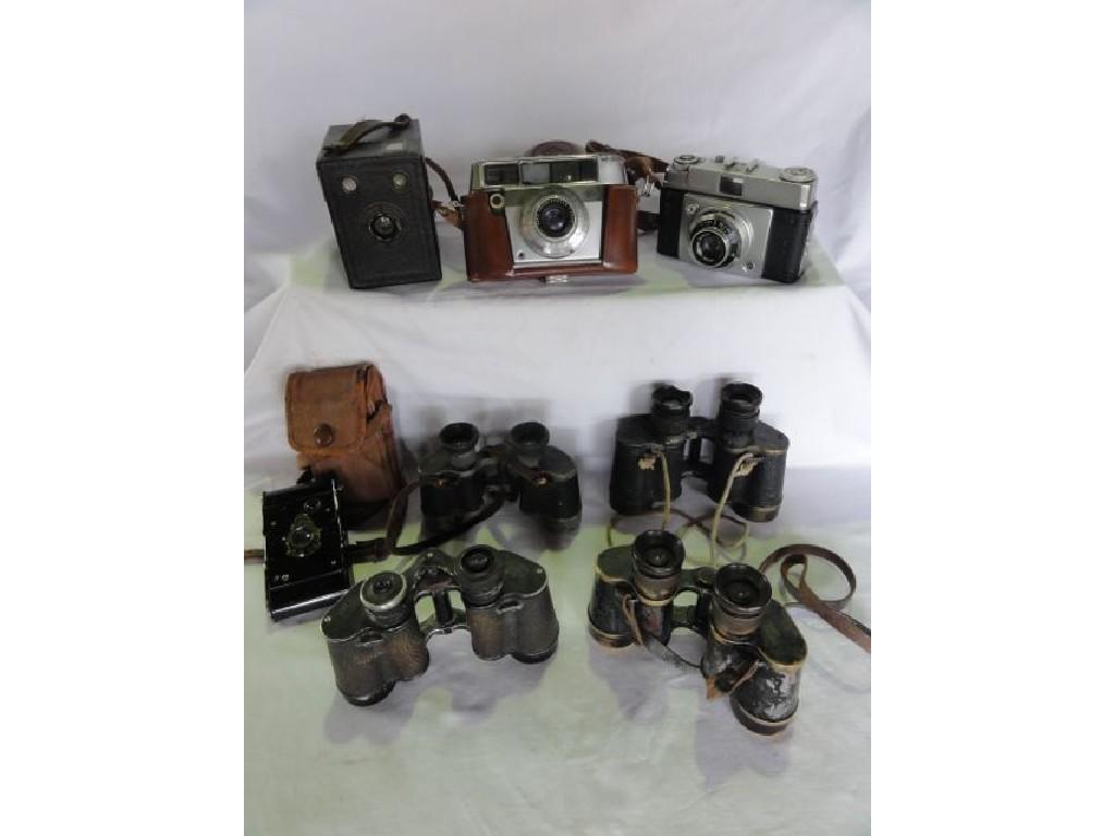 Appraisal: A quantity of binoculars and cameras