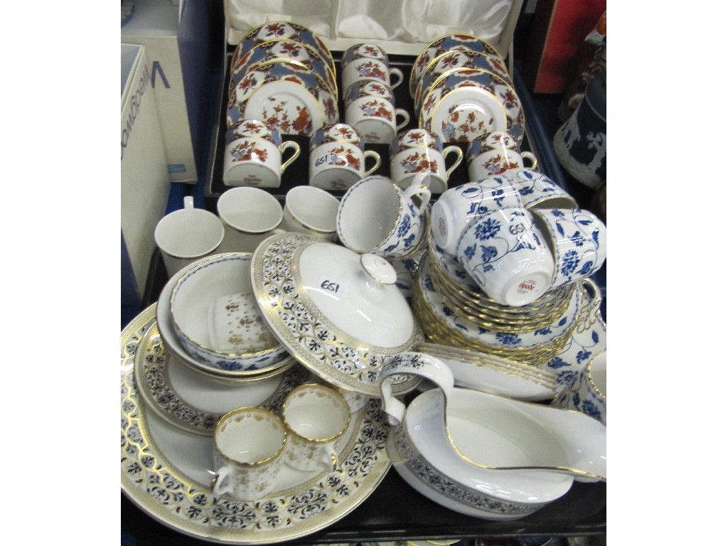 Appraisal: Boxed Spode 'Shima' pattern coffee cups and saucers Spode 'Blue