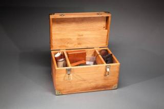 Appraisal: Large Wood Fly Fishing Box Orvis Manchester VTbox measures by