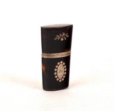 Appraisal: A George III miniature tortoiseshell scent bottle holder the case