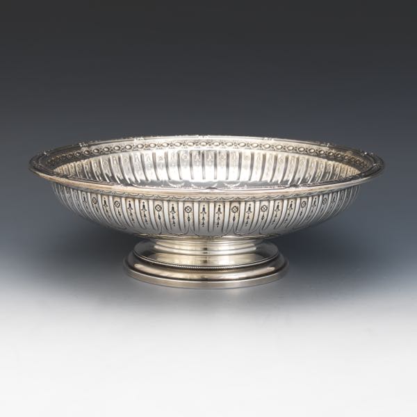 Appraisal: GORHAM STERLING SILVER CENTREPIECE BOWL MARIE ANTOINETTE PATTERN x Sterling