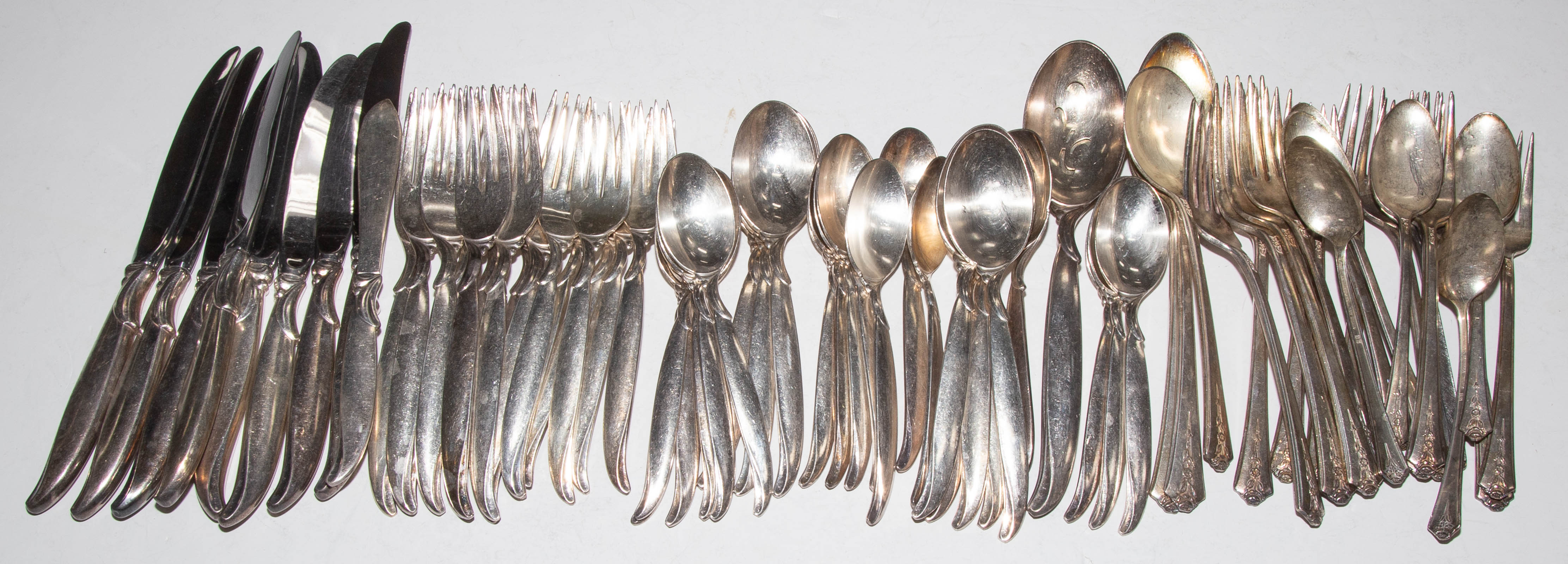 Appraisal: INTERNATIONAL SILVER PLATED FLAIR FLATWARE SERVICE Including eight dinner knives