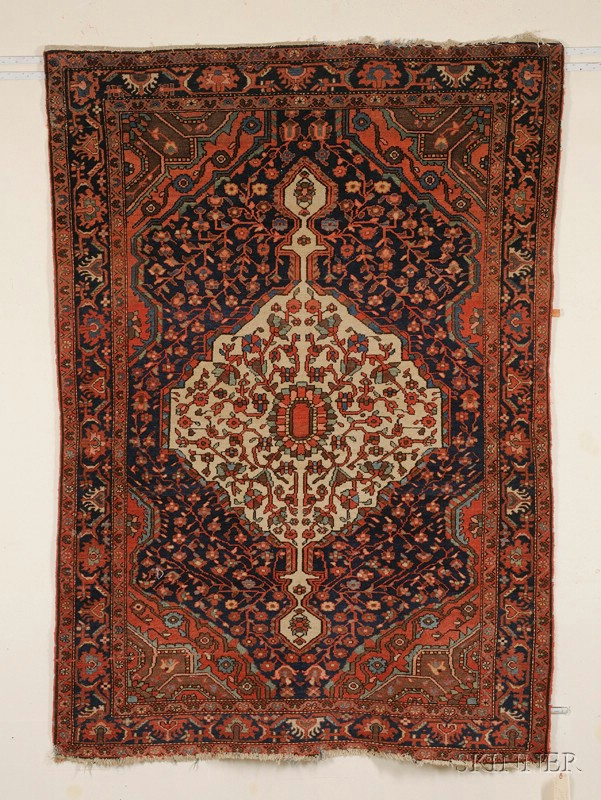 Appraisal: Malayer Rug Northwest Persia late th early th century end