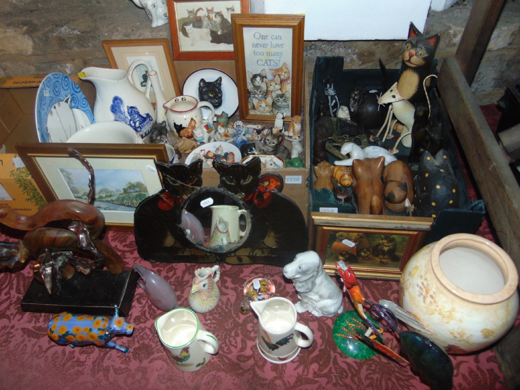 Appraisal: A quantity of cat related ceramics and other items including