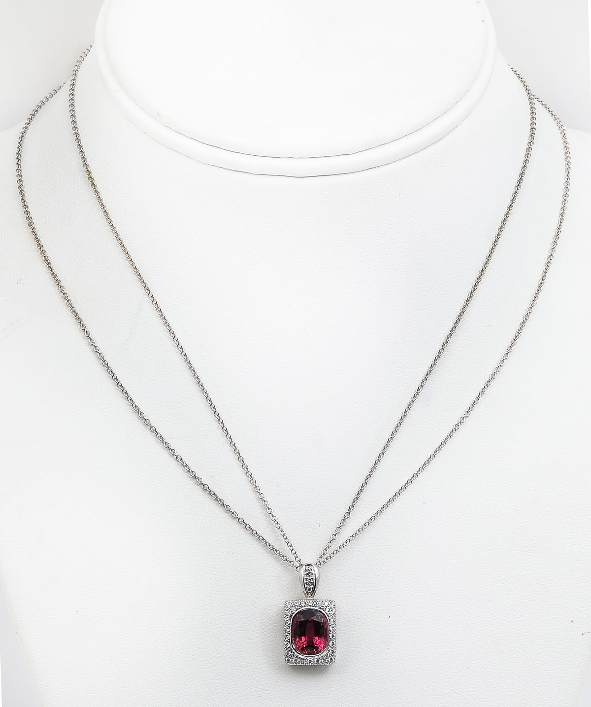 Appraisal: K PINK TOURMALINE DIAMOND PENDANT CT oval mixed cut pink