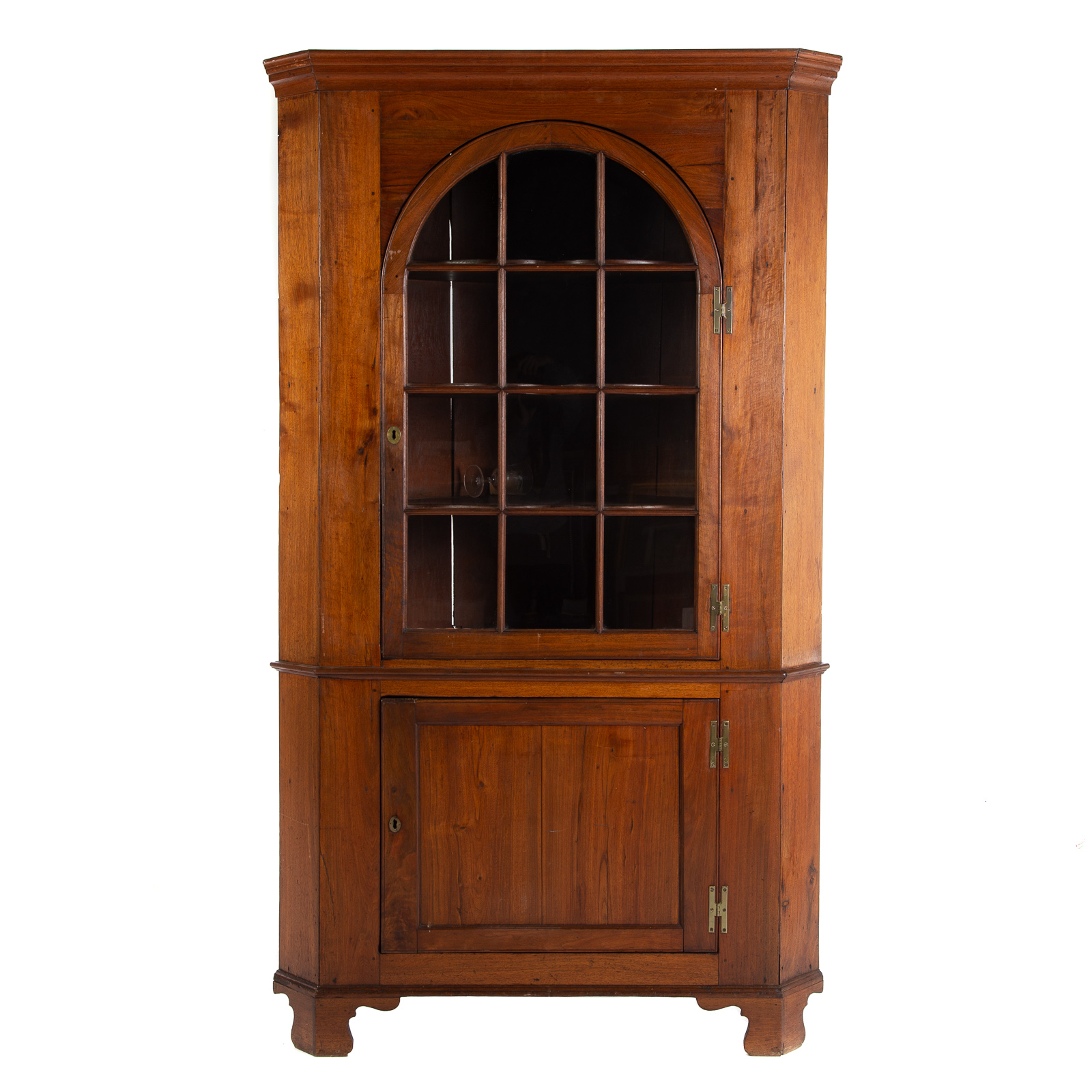 Appraisal: FEDERAL WALNUT CORNER CUPBOARD Pennsylvania Circa upper case with molded