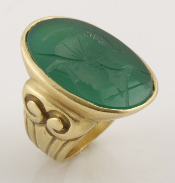 Appraisal: KY one oval mm x mm green onyx size grams