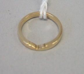 Appraisal: A gold wedding band cut with a V detailed