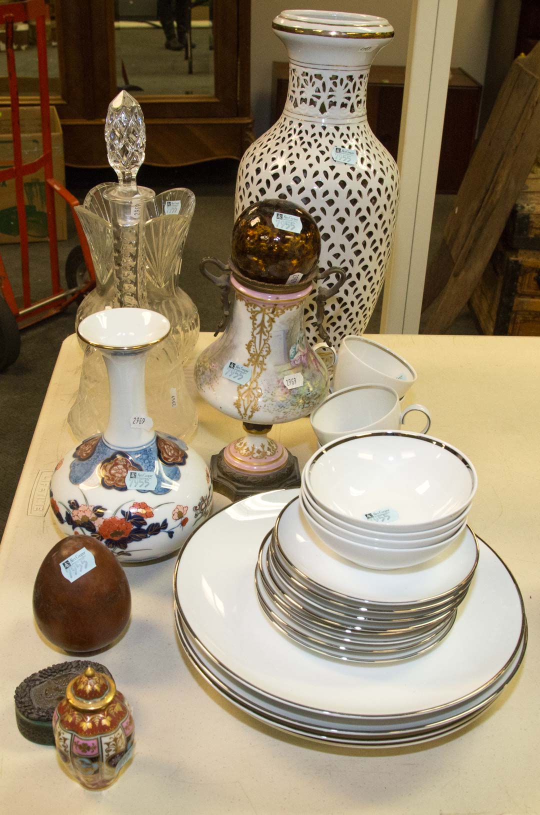 Appraisal: Assorted items including Bavarian china glass and porcelain items and