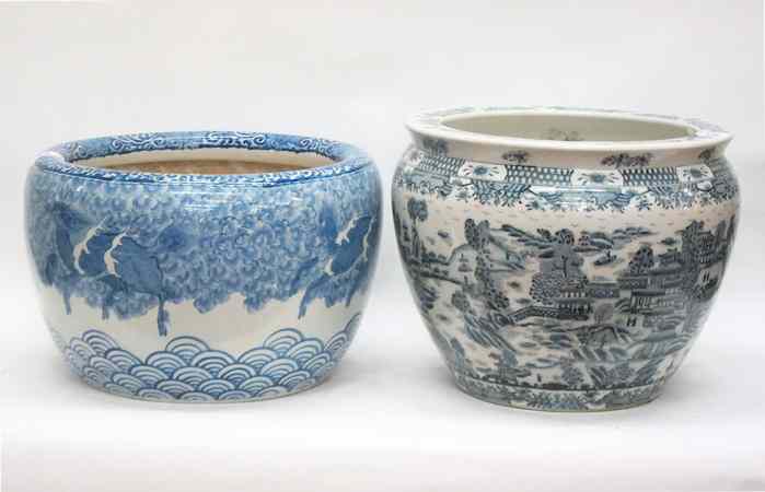 Appraisal: TWO CHINESE PORCELAIN PLANTERS both having blue underglaze decoration on