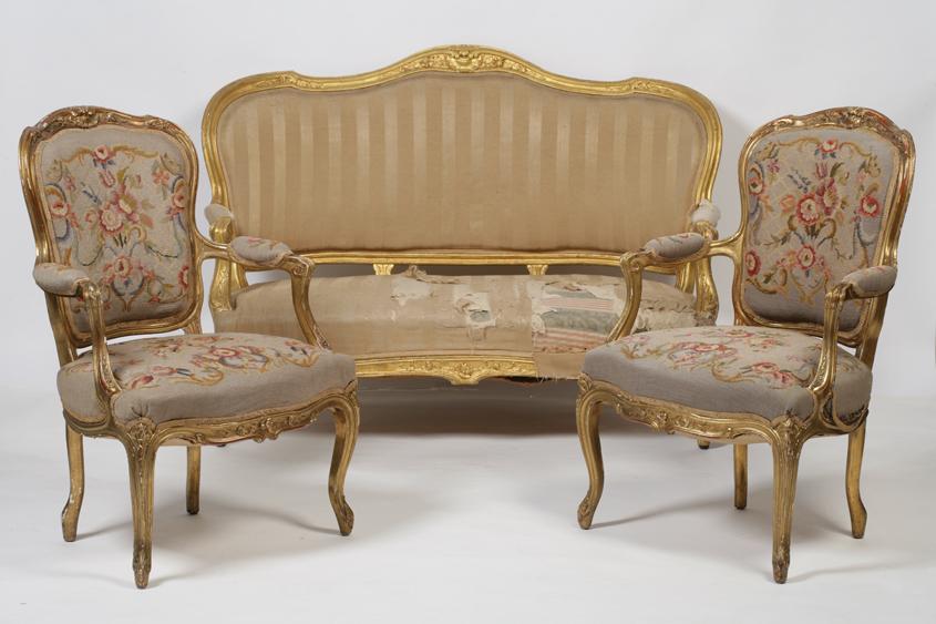 Appraisal: A LOUIS XV STYLE GILTWOOD SALON SUITE comprising a three