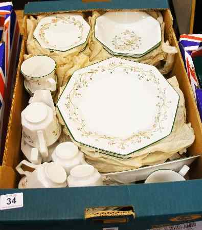 Appraisal: A large collection of Johnsons Brothers Eternal Beau Dinner ware