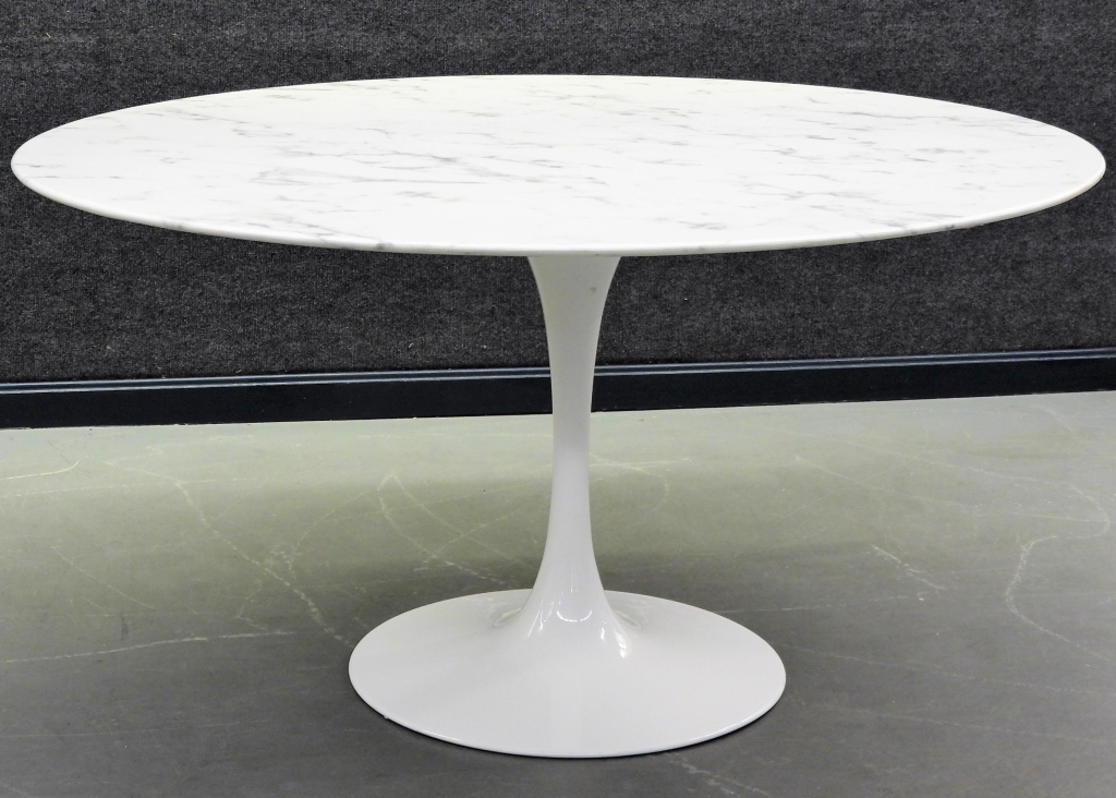 Appraisal: MODWAY LIPPA MODERN DINING TABLE New Jersey th CenturyRound resin