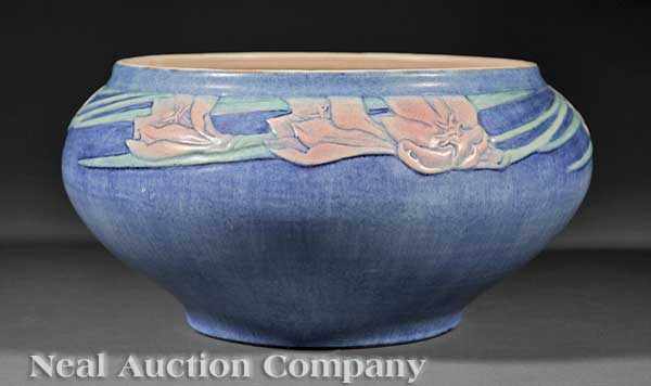 Appraisal: A Newcomb College Art Pottery Matte Glaze Bowl decorated by