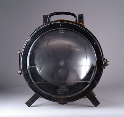 Appraisal: RAILROAD SIGNAL SEARCH LIGHT Large round electric light by General