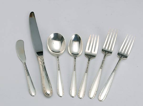 Appraisal: A sterling flatware set with caseOneida Silversmiths Sherrill NYHeiress Comprising