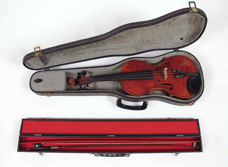 Appraisal: A SCHROETTER GERMAN VIOLIN IN CASE Sold with Joseph Ricter