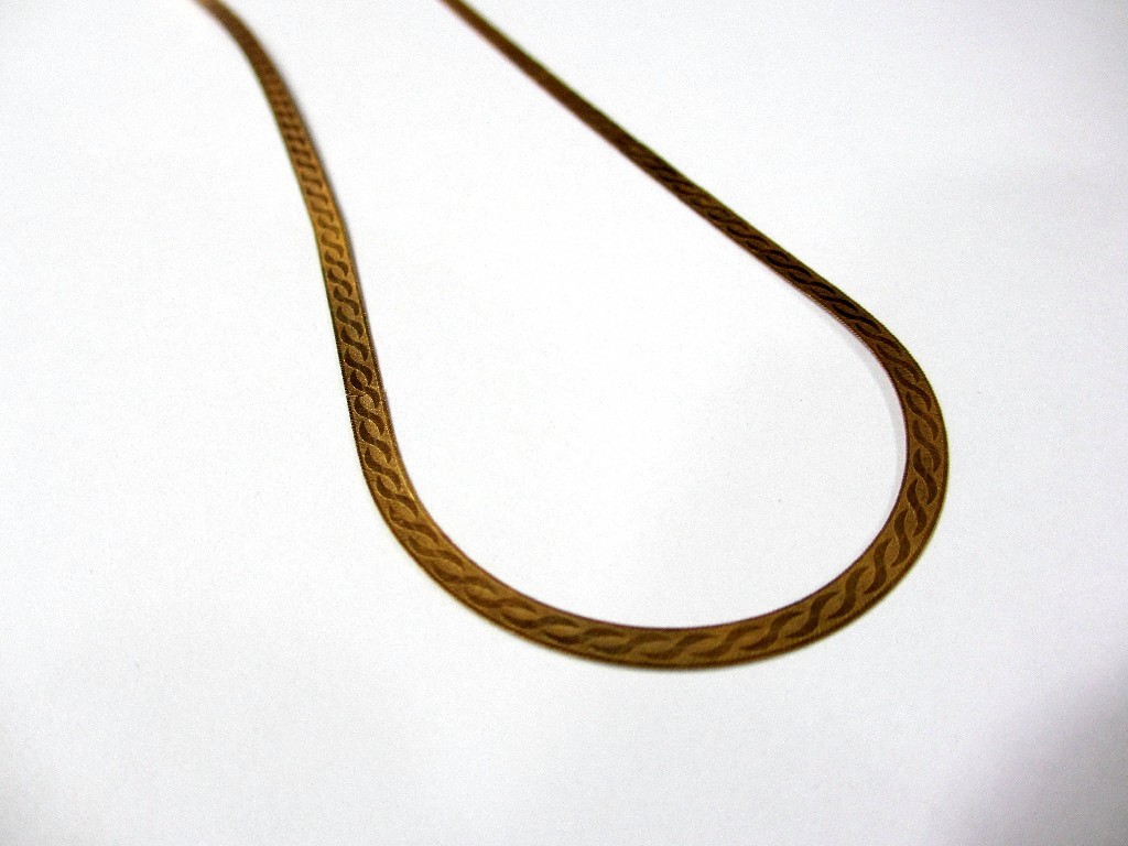 Appraisal: An Italian kt gold mesh necklace with bright cut engraving