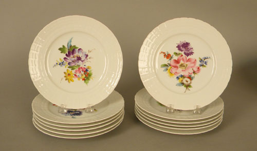 Appraisal: Set of twelve Hutschenreuther painted porcelain plates dia