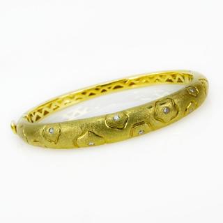 Appraisal: Vintage Karat Yellow Gold Bangle Bracelet set with Approx Carat