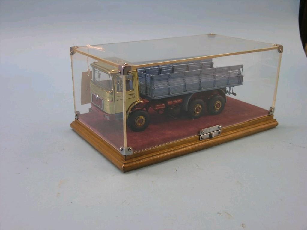 Appraisal: A scratch-built model delivery lorry six-wheeled open wagon in painted