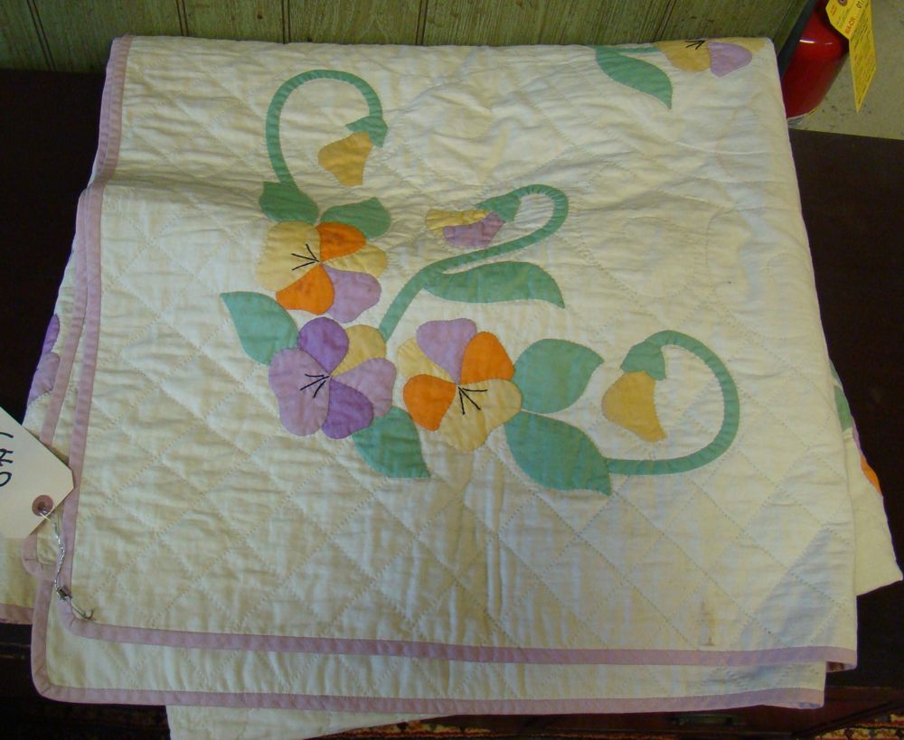 Appraisal: APPLIQUE QUILT Early th CenturyWith floral pastel appliques x