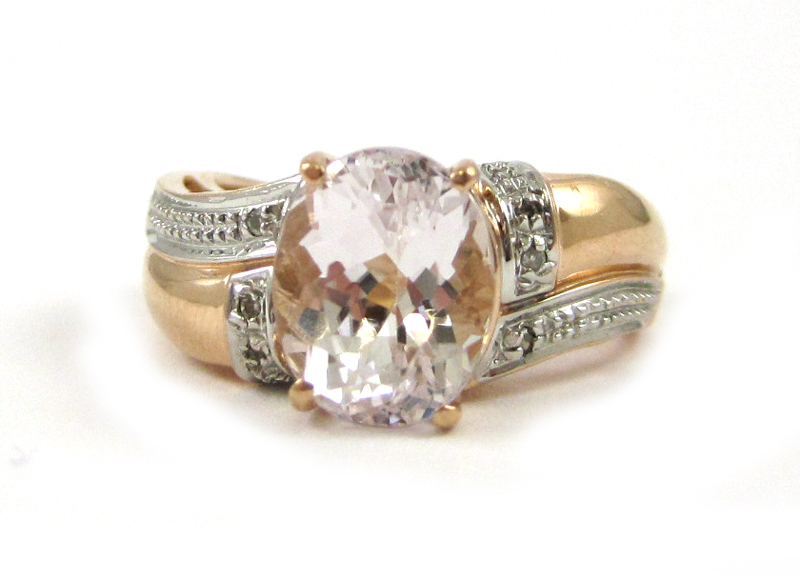 Appraisal: KUNZITE DIAMOND AND FOURTEEN KARAT GOLD RING The rose and