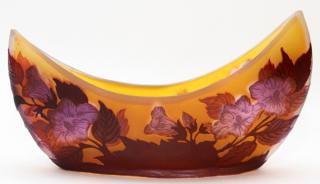 Appraisal: SIGNED GALLE CAMEO GLASS CENTERPIECE BOWL SIGNED GALLE CAMEO GLASS