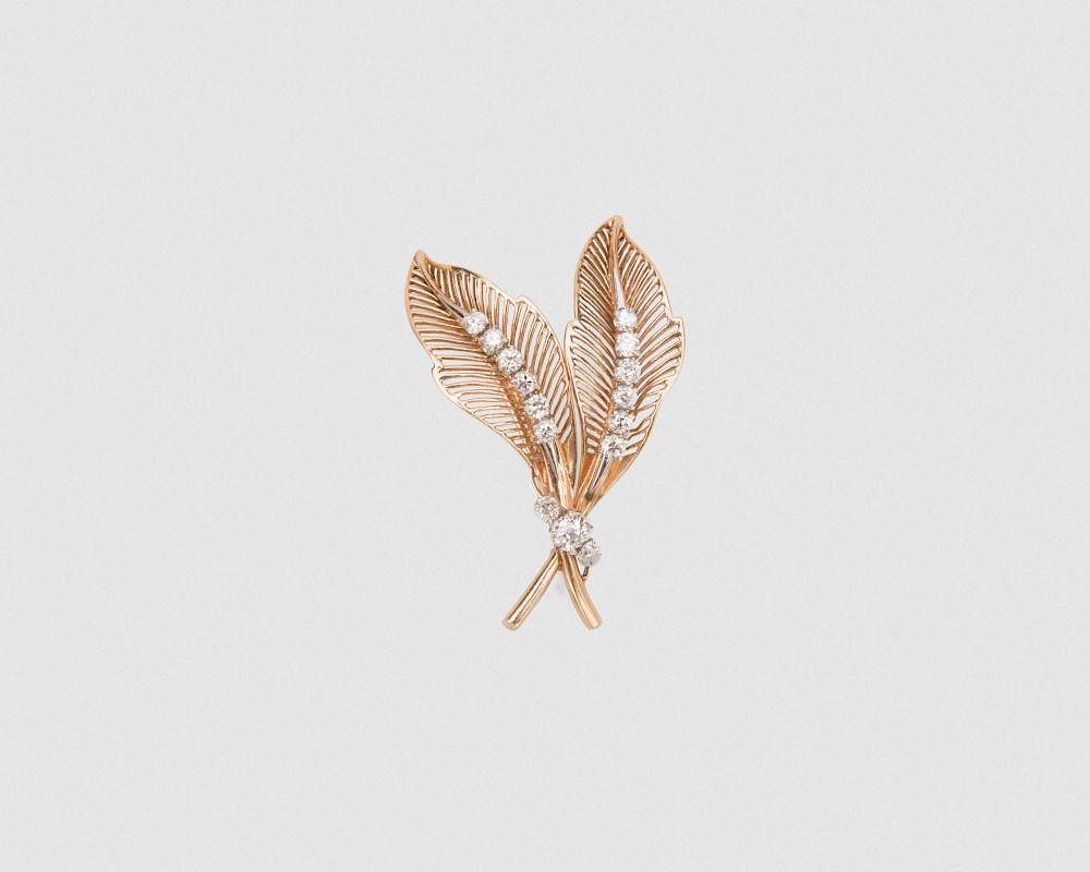 Appraisal: K Yellow Gold and Diamond Brooch K Yellow Gold and