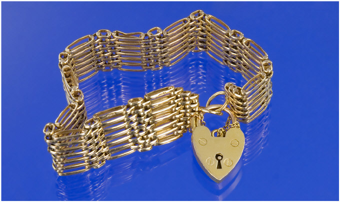 Appraisal: ct Gold Gate Bracelet With Padlock Fastener Fully Hallmarked Length