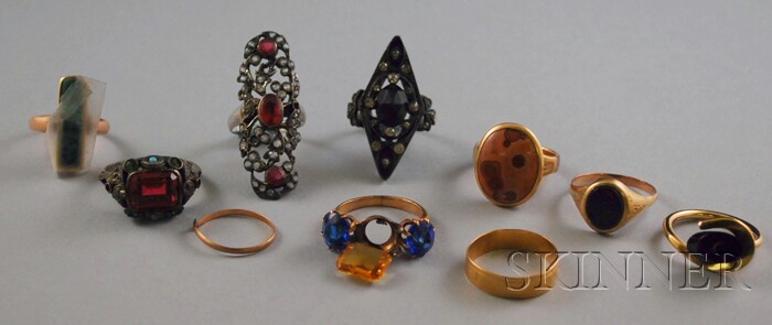 Appraisal: Nine Costume Rings paste rhinestone and hardstone examples including bloodstone