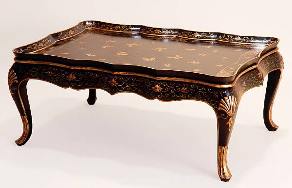 Appraisal: A pair of Queen Anne style gilt lacquered chinoiserie low