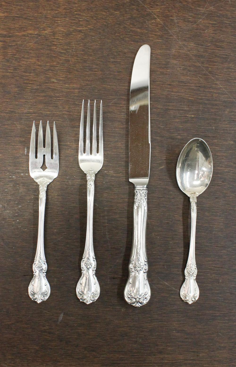 Appraisal: TOWLE OLD MASTER STERLING SILVER FLATWARE SET pieces comprised of