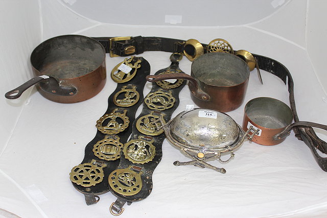 Appraisal: A SMALL QUANTITY OF VARIOUS METALWARE to include a Victorian