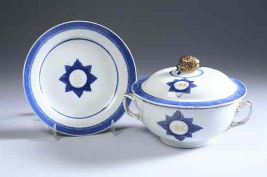 Appraisal: CHINESE EXPORT BLUE AND WHITE PORCELAIN TWO-HANDLED COVERED CIRCULAR DISH