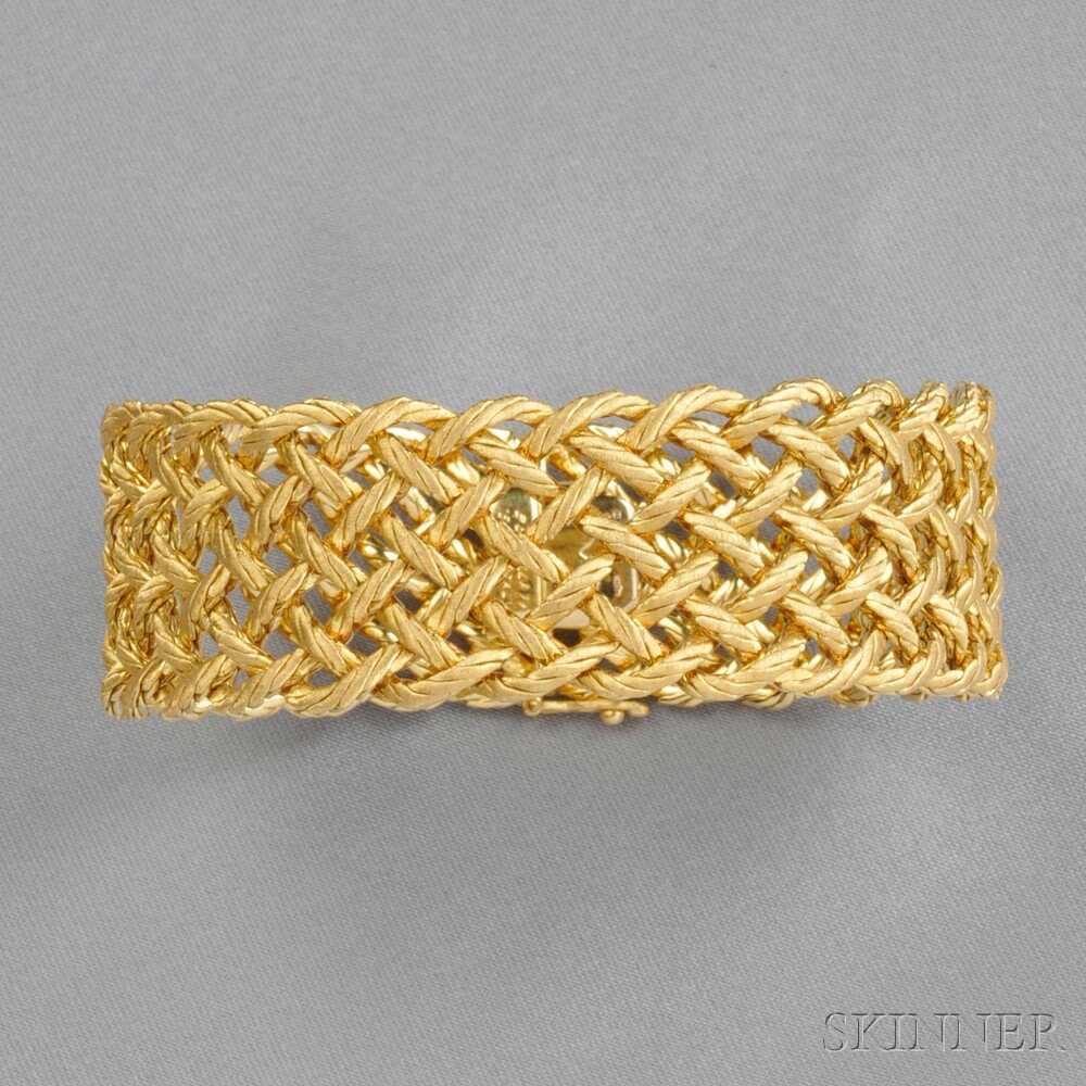 Appraisal: kt Gold Crepe de Chine Bracelet Buccellati designed as a