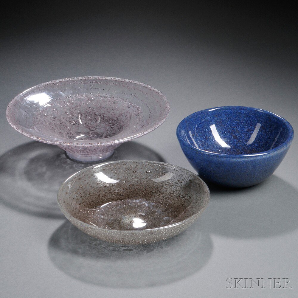 Appraisal: Three Italian Bowls Two Efeso and a Zaffiro-style Art glass