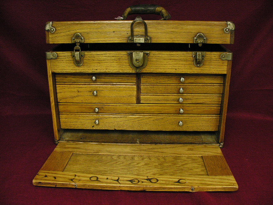 Appraisal: VINTAGE OAK TOOL BOX Lift top and seven interior drawers