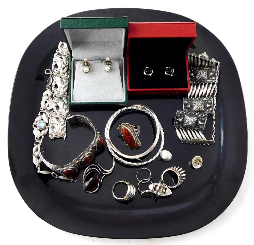 Appraisal: JEWELRY Sterling silver lot including Lagos a matching Old Pawn