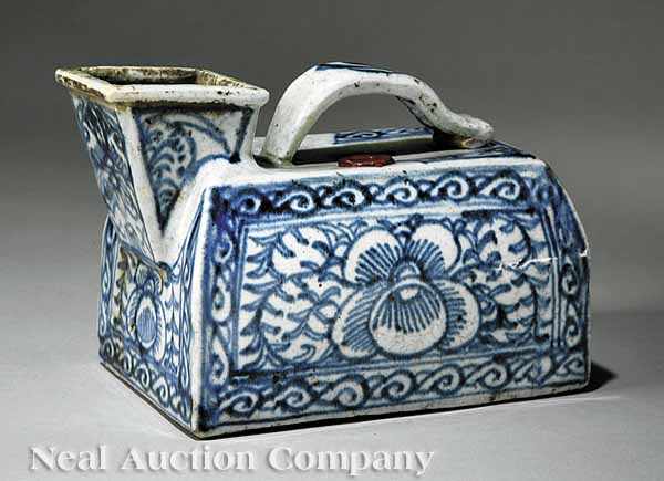 Appraisal: A Chinese Blue and White Porcelain Ewer heavily potted rectangular