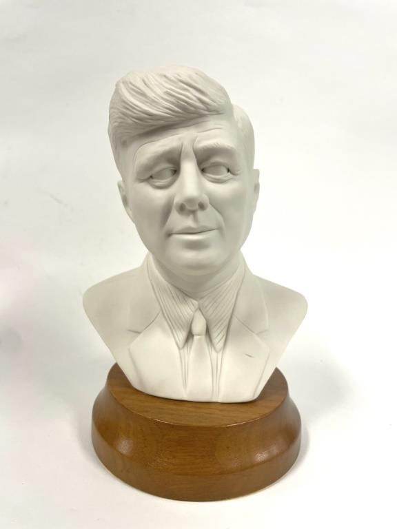 Appraisal: Small porcelain bust of John F Kennedy by Edward J