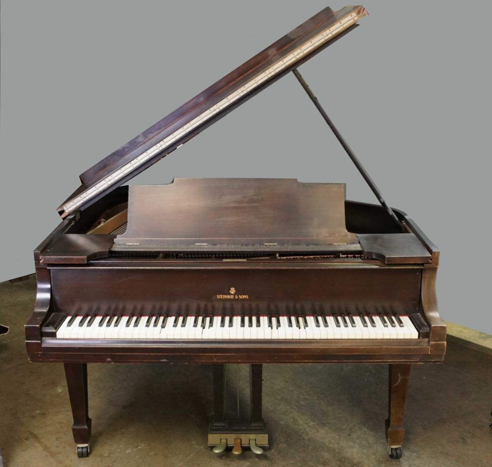 Appraisal: STEINWAY SONS MAHOGANY CASE GRAND PIANOmodel M circa serial no