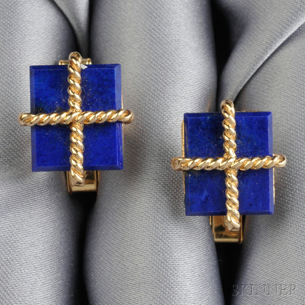 Appraisal: kt Gold and Lapis Cuff Links each lapis tablet wrapped