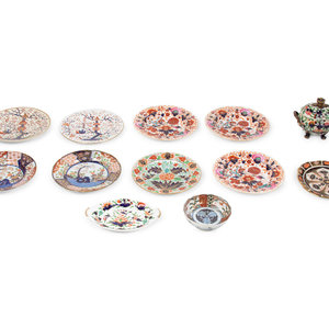 Appraisal: A Collection of English Porcelain Articles comprising bowls plates covered